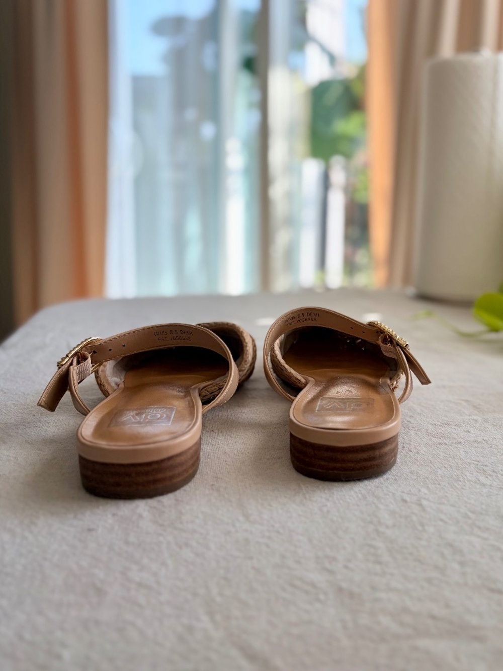 Dolce Vita Neutral Raffia Flat Mules - Picture 7 of 9